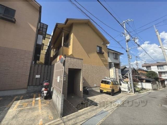 ロフティ北花山１外観写真1