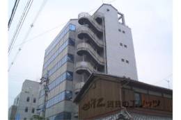 松政ビル外観写真