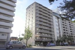 スペシャリー堀川外観写真