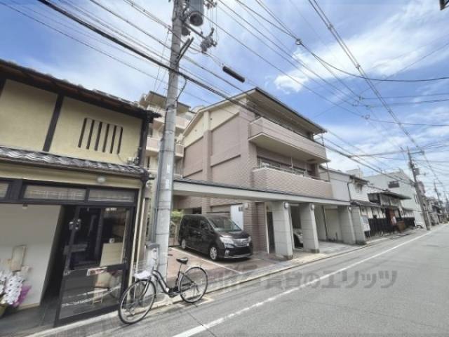 山和小路外観写真3