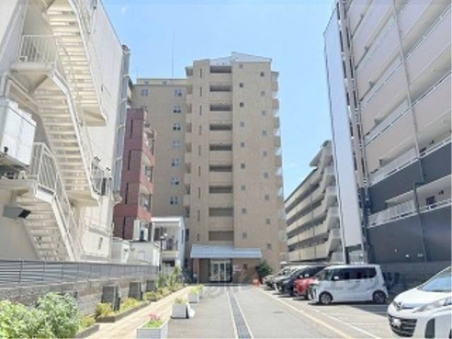 シェルブリュー四条外観写真1