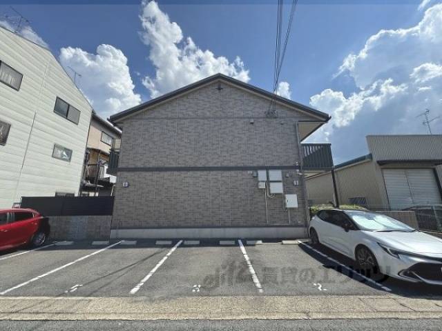 メゾン・シェルシェ外観写真3