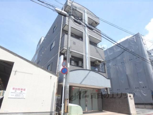 Ａｍｐｌｅｕｒ外観写真2