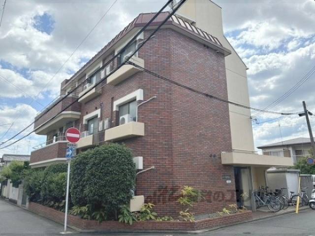 ハイツ外波山外観写真1