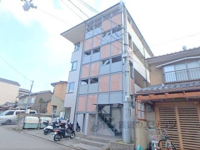 キャニオンテラス３外観写真1