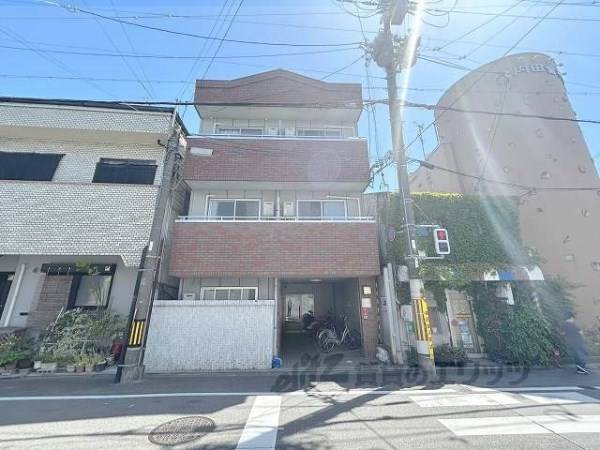 035213の外観写真