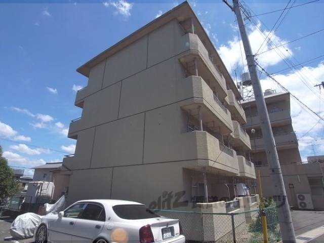 長岡ロイヤルパレスB棟外観写真1