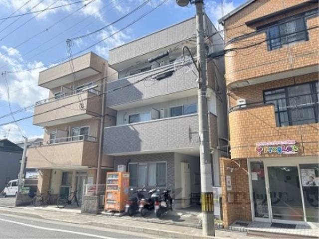 ヴィラ・フロレスタ外観写真2