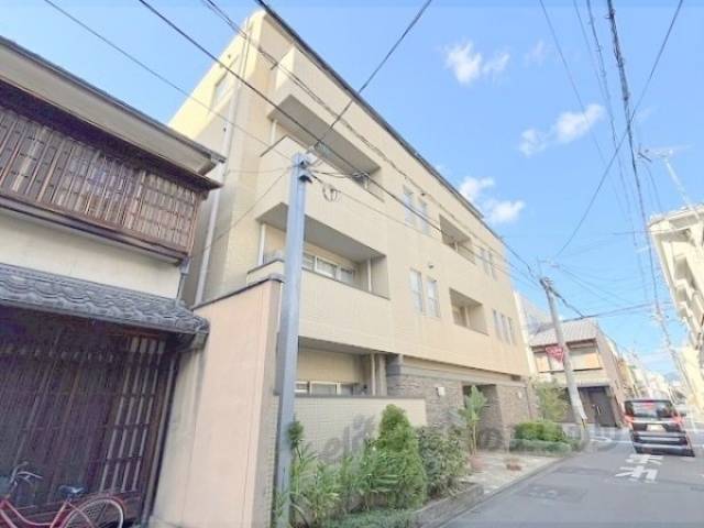 フェリーク西陣外観写真1