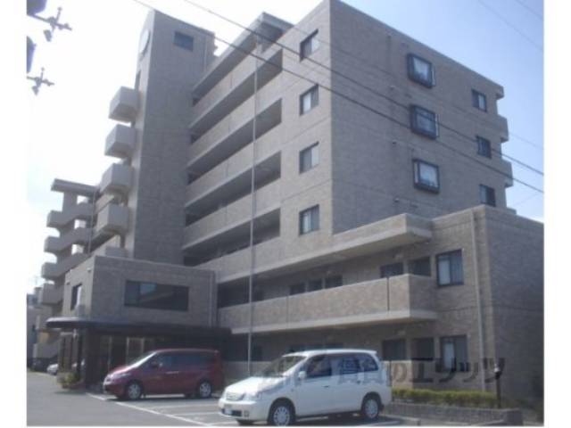 グランドマーレ久津川外観写真1