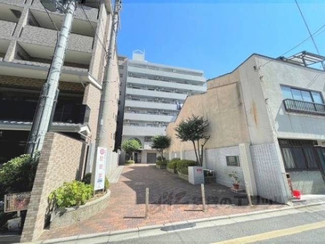 ライオンズマンション四条烏丸外観写真1