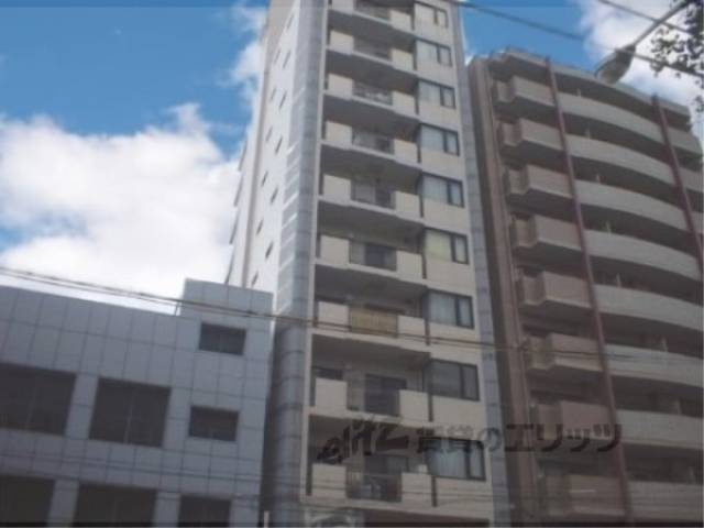 グラン・ドムール聚楽外観写真1