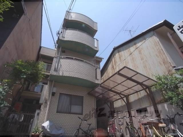 ロイヤルレディデンス山口１外観写真1
