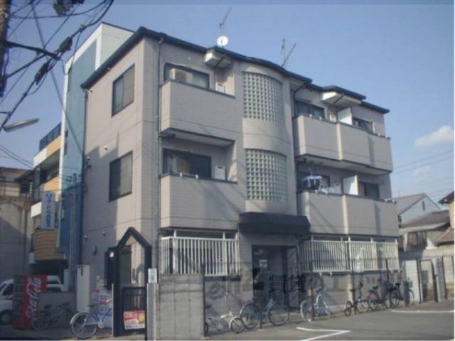 クイーンズコート郁外観写真1