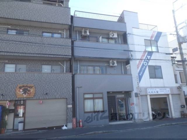 STEP RIGHT UP外観写真2