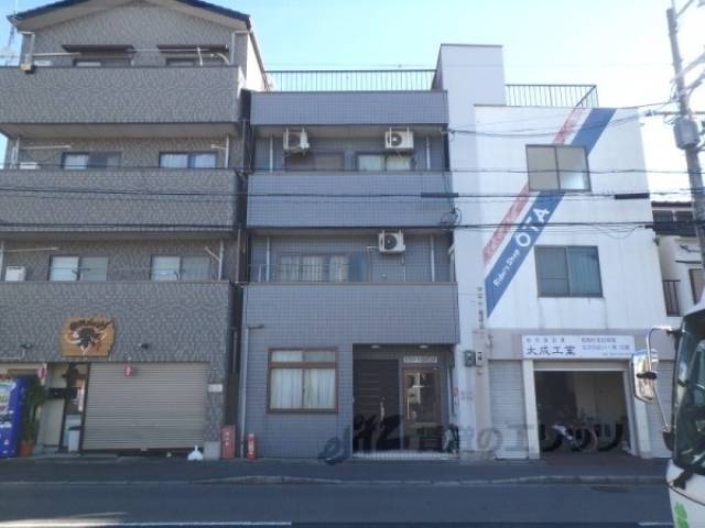STEP RIGHT UP外観写真3