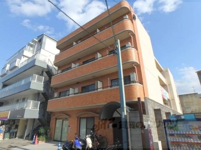 メゾンド蔵外観写真1