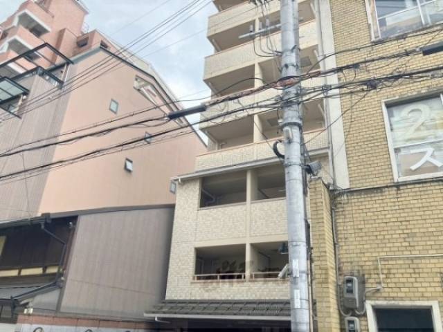 ビレイユ真英烏丸五条外観写真3
