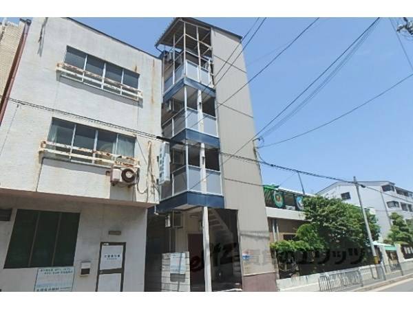 037180の外観写真