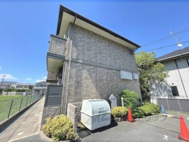 プレミール・ルナ外観写真1