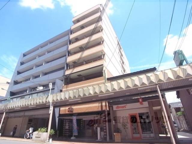 ハウスセゾン朱雀大路外観写真1