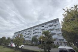 宇治おぐら住宅６号棟外観写真