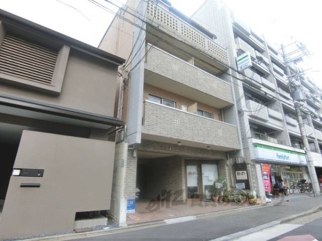 フラット長者町外観写真3