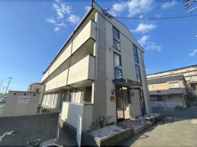 レオパレスＳｗｅｅｔ　Ｓｅａｓｏｎ外観写真2