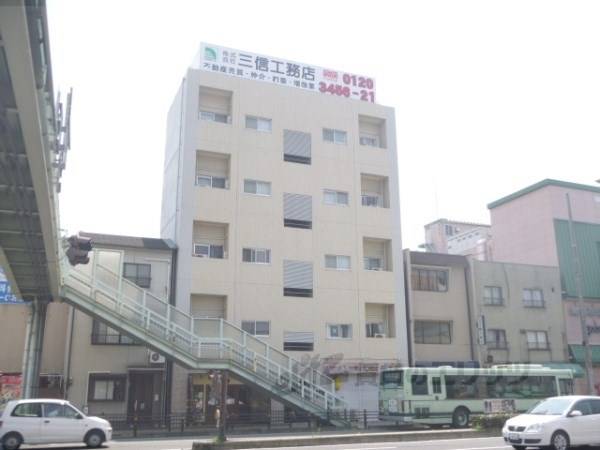 037901の外観写真