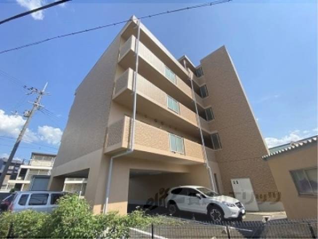 ヒルズ・イッセイ外観写真2