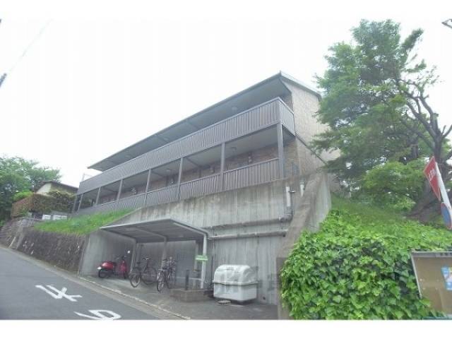 ラクロス桃山御陵外観写真2