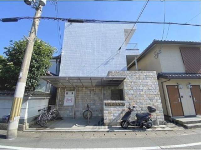 北白川ロイヤルパレス外観写真1