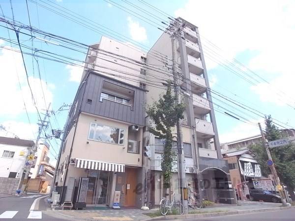 038167の外観写真