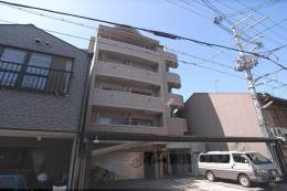 メゾネット東山外観写真