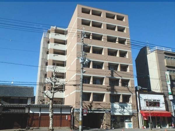 038490の外観写真