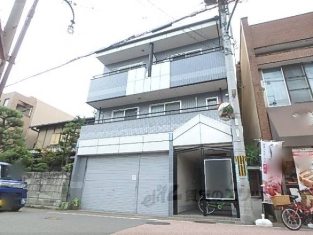 荒木マンション外観写真1