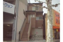 東九条西御霊町貸家外観写真