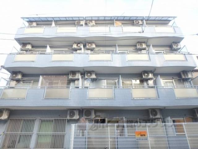 コスモハイツやさか外観写真2