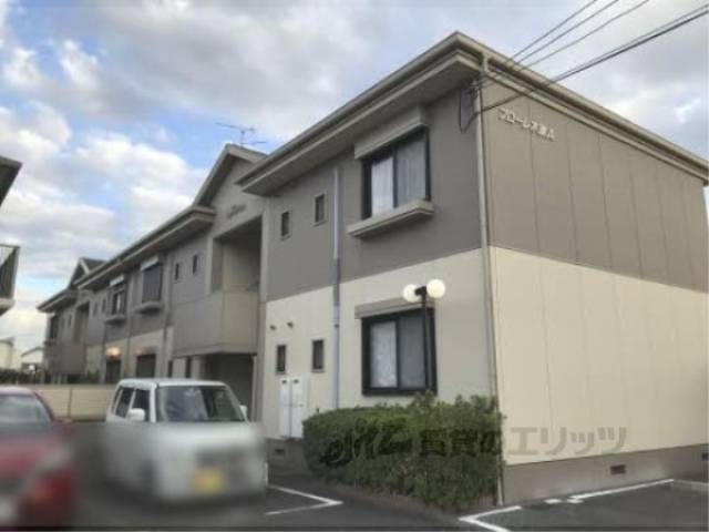 フローレ木津Ａ外観写真1