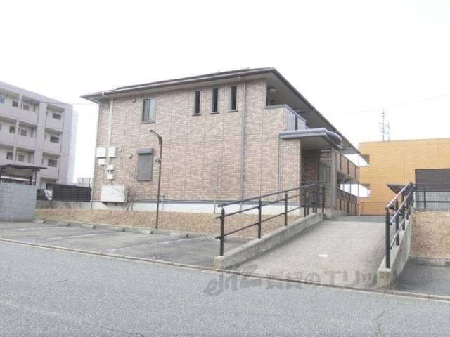 リビングタウン相楽Ａ棟外観写真2