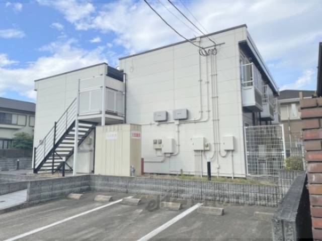 レオパレスエスペランサ外観写真3