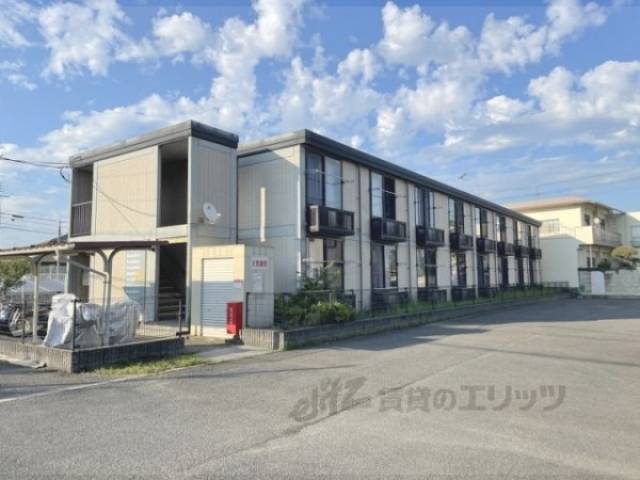 レオパレス下狛外観写真2