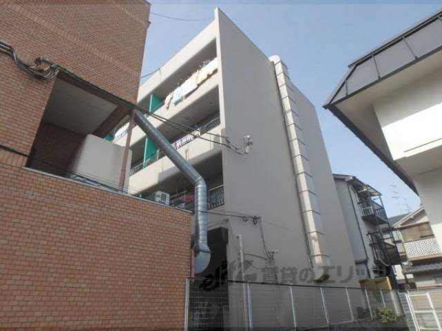 シャトー春日外観写真2