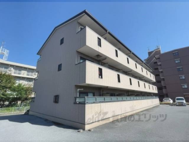 スーリールII番館外観写真2