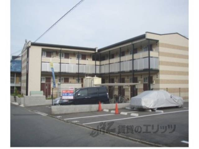 レオパレスウェルスｔｅｎ外観写真1