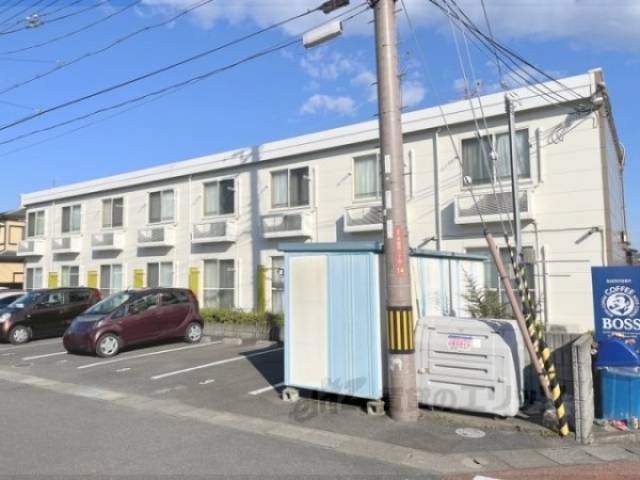 レオパレススバル外観写真1