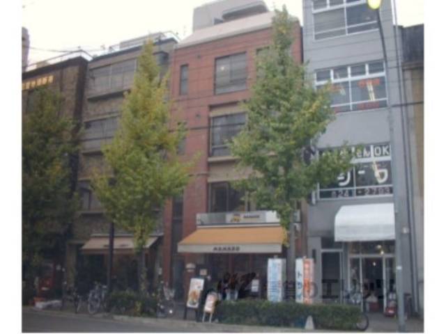 サナップ御所東外観写真1