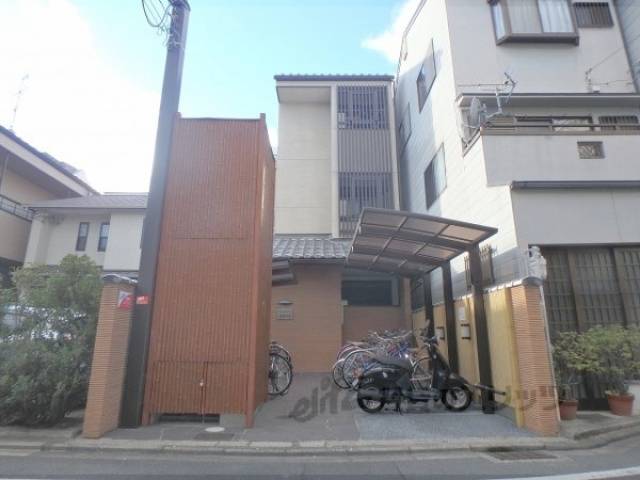 プレミアム四条大宮外観写真1