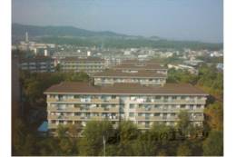 洛西新林団地１５号棟外観写真
