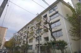 醍醐石田団地24棟外観写真